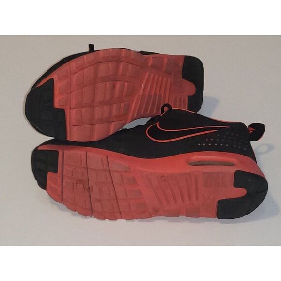 Nike Air Max Tavas Sneakers Youth Sz 4 845112-001 Running Black, Pink Athleisure - Picture 8 of 8